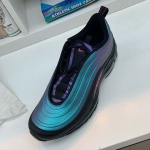 Nike air max size 8.5 never used new